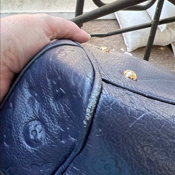 Elegant Navy Blue Fashion Handbag - Picture 10 of 11